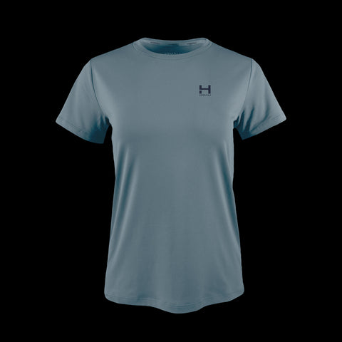 product photo of the womens pursuit short sleeve tech tee in colorway ICEMELT with a small HIMALI logo on the left chest